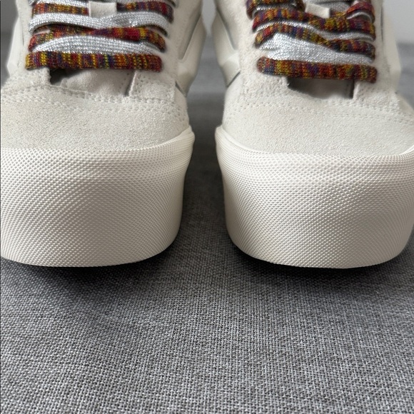 Vans Knu Stack Cream platform suede Sneakers with Multicolor Laces - Picture 9 of 10